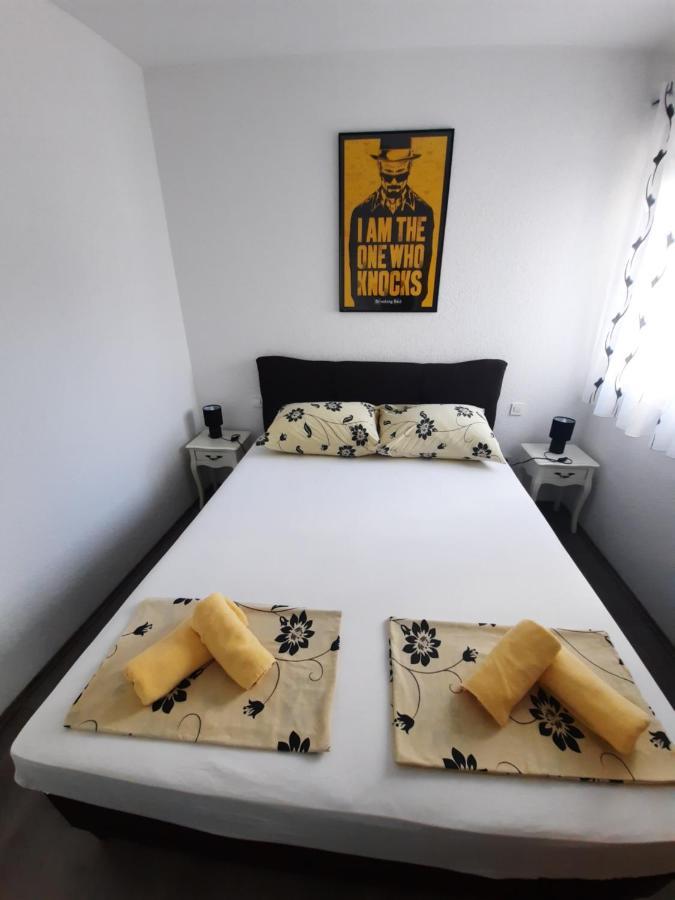 Apartman The Godfather Apartment Makarska Bagian luar foto