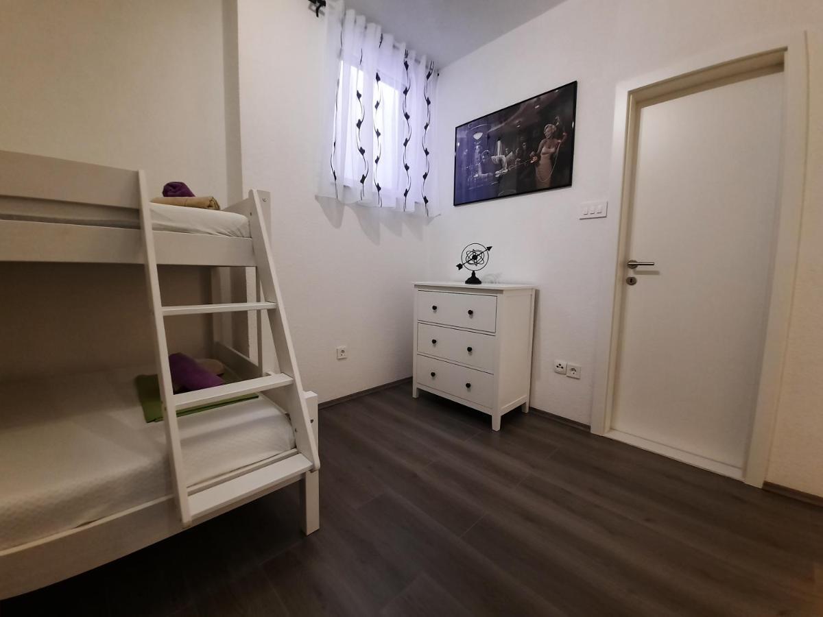 Apartman The Godfather Apartment Makarska Bagian luar foto