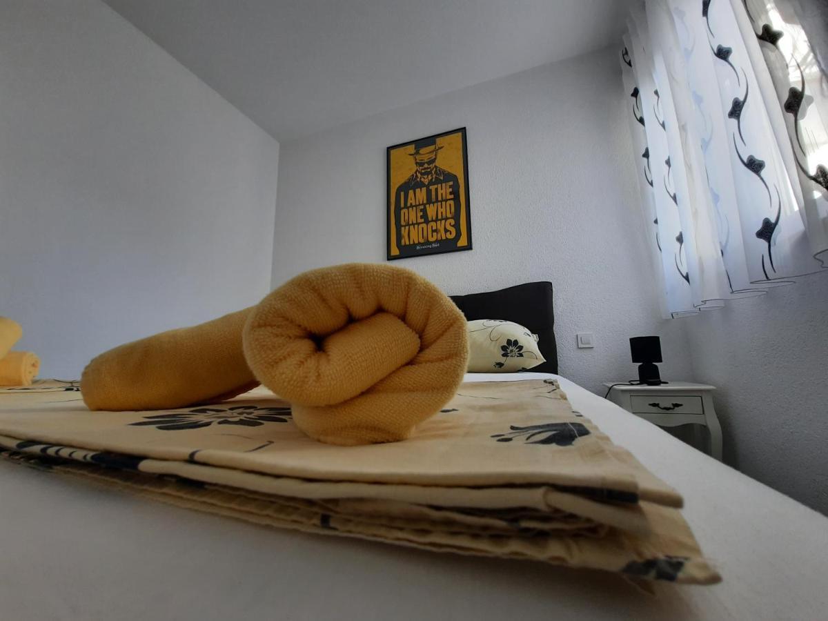 Apartman The Godfather Apartment Makarska Bagian luar foto